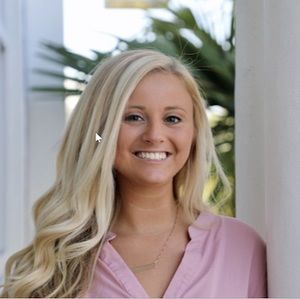 Meet your Posher, Nicole